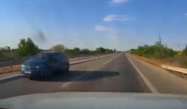 Edirne'de ters yönde ilerleyen otomobil trafikte tehlike saçtı