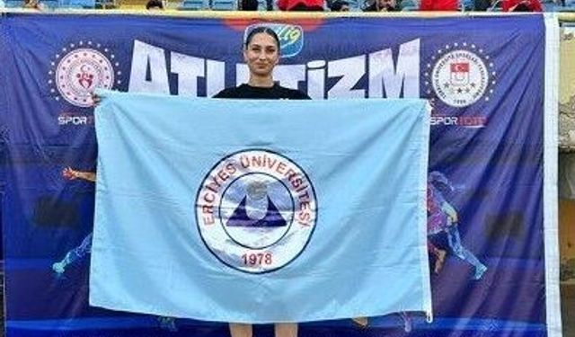 Erciyes Üniversitesi atletlerinden 4 madalya