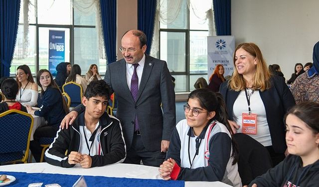 ETÜ'de 'Bağımlılıkla Mücadele Öğrenci Çalıştayı' düzenlendi