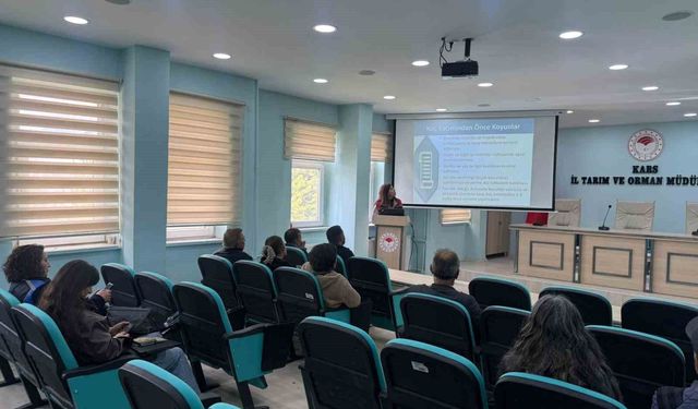 Kars'ta sürü yönetimi kursu başladı: 7 ilçede eş zamanlı eğitim