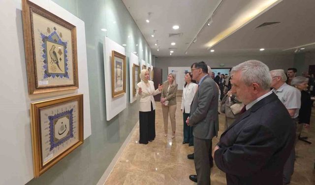 Kütahya'da tezhip sanatı kurslarla gelecek nesillere aktarılıyor