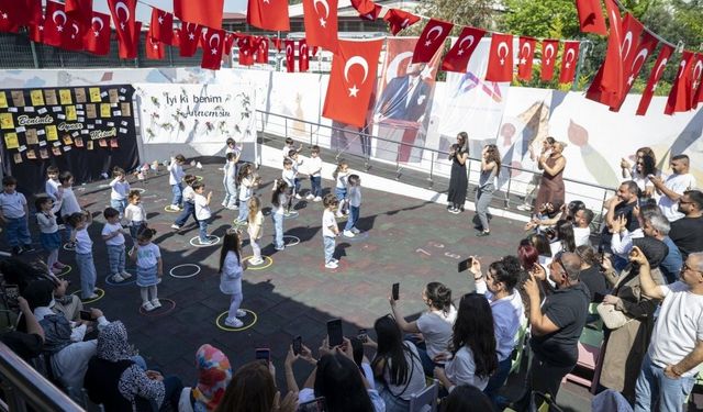 Mersin'de 'Anneler Günü' çocukların kahkahalarıyla kutlandı