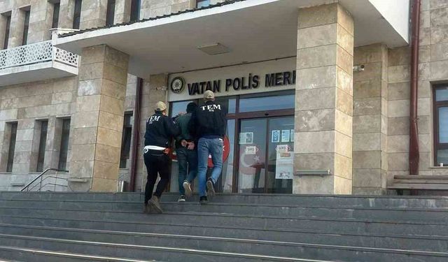 Muş'ta aranan 2 hükümlü yakalandı