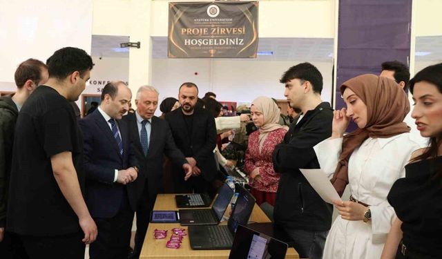 Proje zirvesine yoğun ilgi