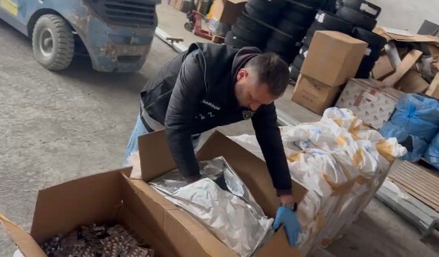 Samsun'da zehir tacirlerine darbe: 172 bin hap ele geçirildi