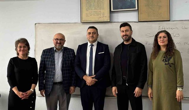 Sektörün uzman isimleri öğrencilerle buluştu