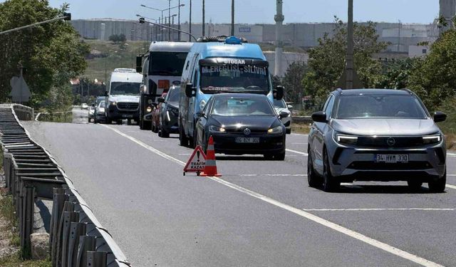 Tekirdağ'da bayram dönüşü trafiği yoğunluğu: Tekirdağ - İstanbul karayolunda ağır vasıtalara kısıtlama