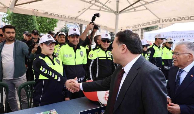 Vali Çiçek: 'Ölümlü trafik kazalarında yüzde 60'lık bir düşüş var'