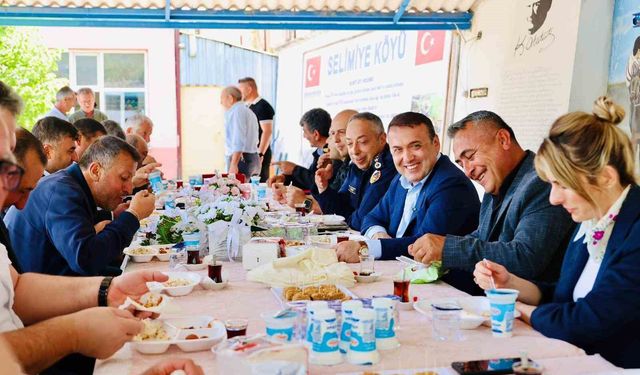 Vali Sözer Hıdırellez şenliklerinde vatandaşlarla buluştu
