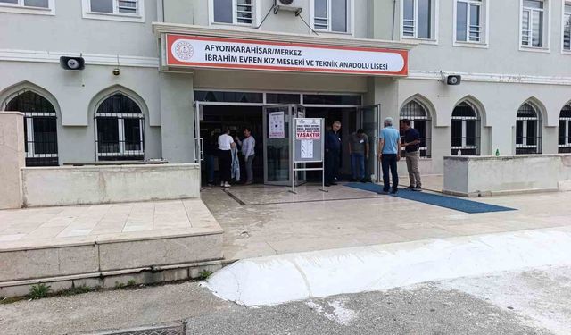Afyonkarahisar'da YKS maratonu başladı