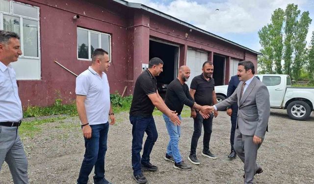 Arpaçay Kaymakamı Akköz'den kurumlara veda ziyareti