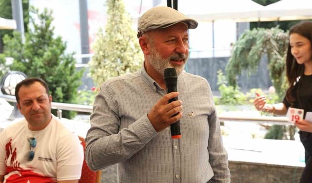 Başkan Çolakbayrakdar: 'Aileyi güçlendiren her adımın yanında olmaya devam edeceğiz'