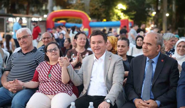 Başkan Erkan Aydın şenlik coşkusuna ortak oldu