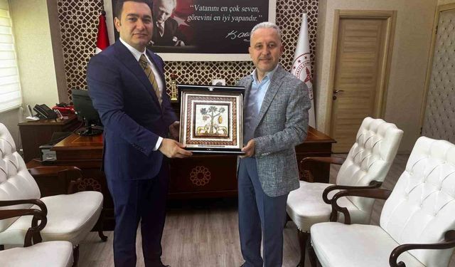 Başsavcı Emre'den Dr. Yılmaz'a veda ziyareti