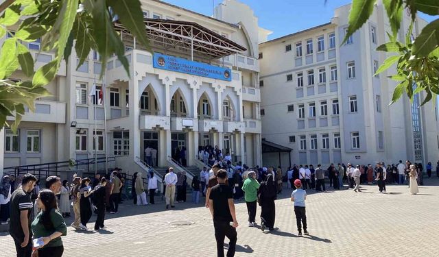 Bingöl'de YKS heyecanı sürüyor