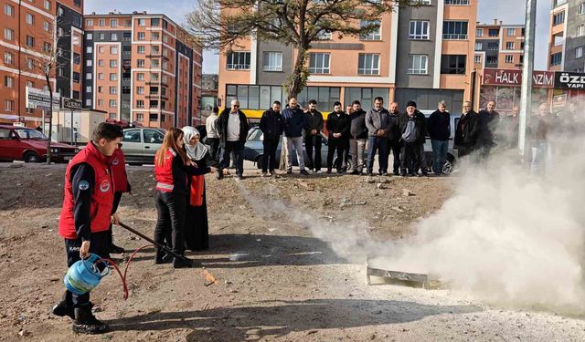 Büyükşehirden 16 ilçede din görevlilerine afet ve yangın eğitimi: Bin 740 personele farkındalık çalışması