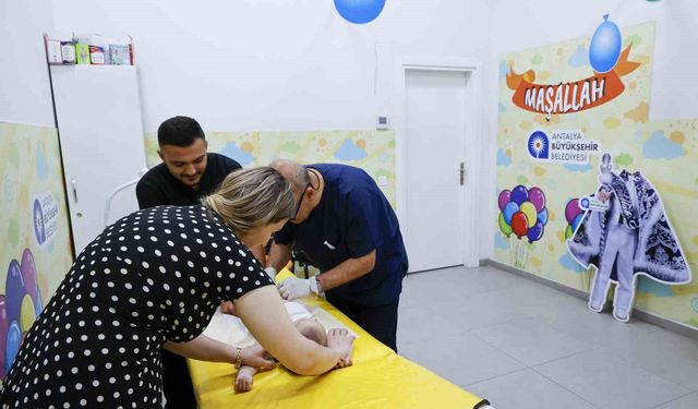 Büyükşehir'in ücretsiz sünnet hizmeti yoğun ilgi görüyor