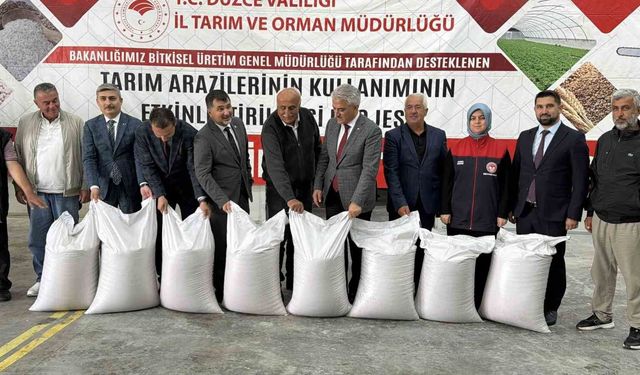 Coğrafi işaretli 'Konuralp pirinci' için 82 çiftçiye 50 ton tohum desteği
