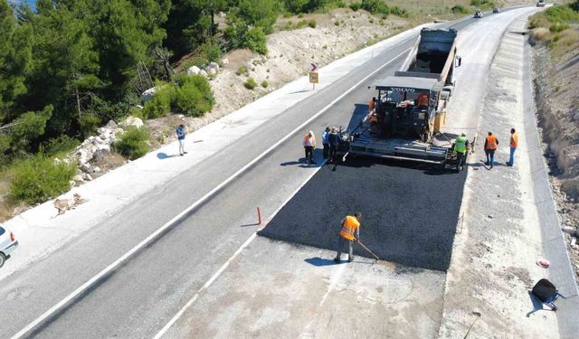 Demirci'de ulaşım yatırımları hız kazandı