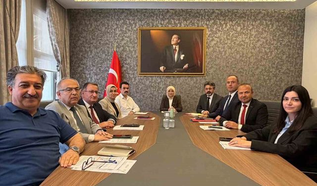 Düzce'de eğitim çalışmaları değerlendirme toplantısında ele alındı