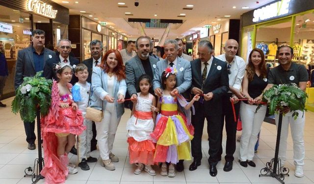 Eskişehir'de 'Etwinning İyi Örnekler Sergisi' kapılarını açtı
