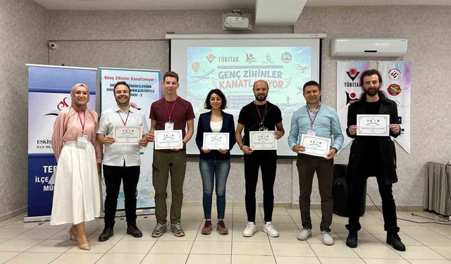 Genç zihinler kanatlanıyor: Ortaokul öğrencileri hava aracı teknolojileriyle buluştu