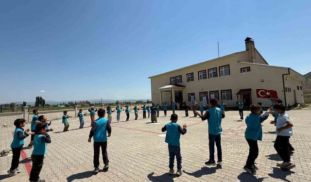 Hasköy'de 'Merkezin Her Yerde' coşkusu: Öğrenciler sosyal, kültürel ve sportif etkinliklerle eğlendi