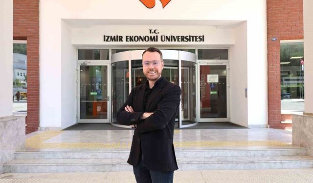 İzmir Ekonomi'li akademisyene prestijli ödül