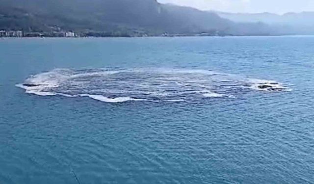 Kastamonu'da ilginç olay: Deniz 10 dakika boyunca kabarınca vatandaşlar panik yaşadı