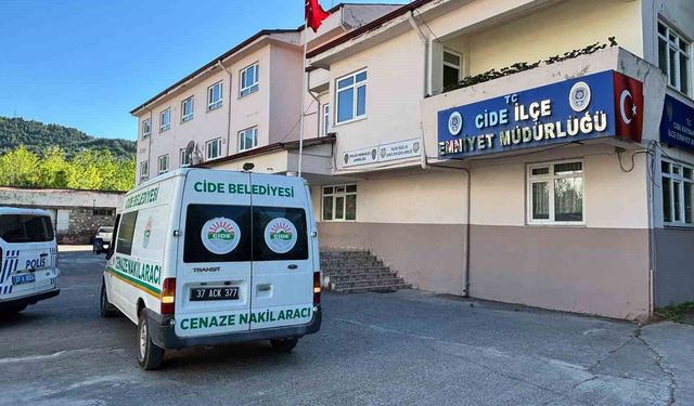 Kastamonu'da metruk binada erkek cesedi bulundu