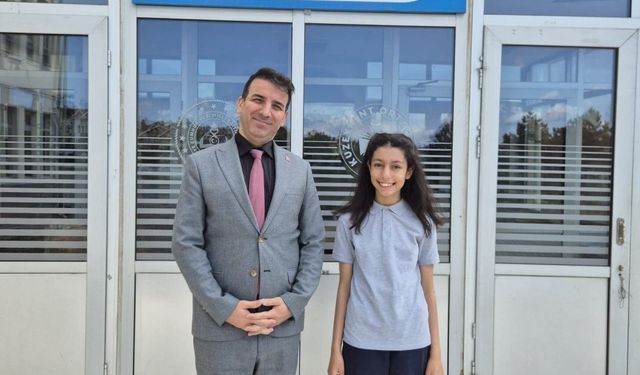 Kastamonulu öğrenci yazdığı şiirle Türkiye birincisi oldu