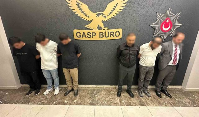 Kendisini 'Cumhur İttifakı Ocakları Genel Başkanı' olarak tanıtan şüpheli ile diğer 5 şüpheli serbest bırakıldı