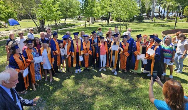Köyceğiz Tazelenme Üniversitesi'nde mezuniyet töreni düzenlendi