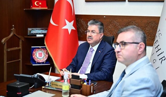 Sahipsiz hayvanlara yönelik çalışmalar masaya yatırıldı