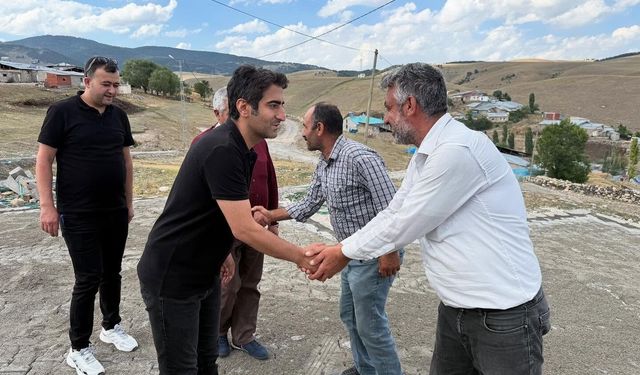 Sarıkamış Kaymakamı Aslantatar kilitli parke taşı çalışmaları yerinde gördü