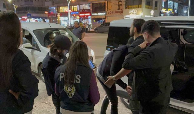 Tatvan'da huzur uygulaması: 1 gözaltı