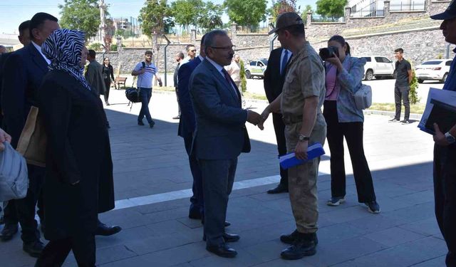 TBMM Okul Saldırılarını Araştırma Komisyonu Siverek'te incelemelerde bulundu