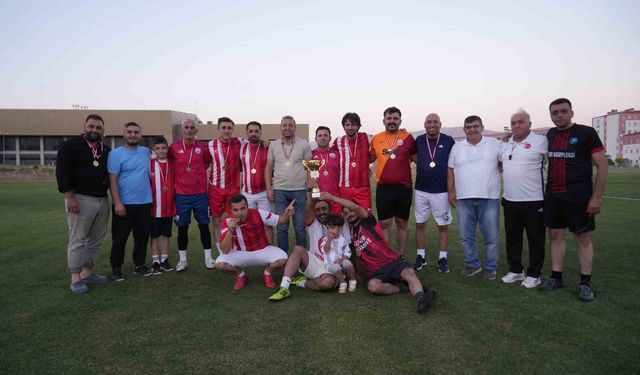 15 Temmuz Şehit Ömer Halisdemir Geleneksel Futbol Turnuvası tamamlandı