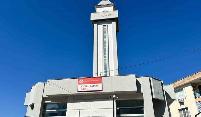 15 Temmuz'da İzmir'de saldırıya uğrayan camide ibretlik tevafuk