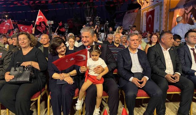 Adana'da 15 Temmuz'un 10. yılında demokrasi nöbeti tutuldu