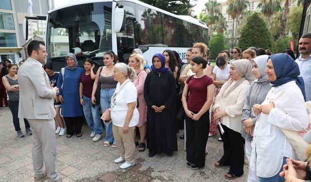 Akdenizli anne ve kızları Kapızlı Gençlik Kampında buluştu