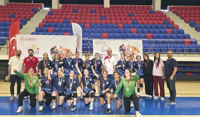 ANALİG hentbol müsabakalarında Türkiye Finalleri'ne yükselen takımlar belli oldu