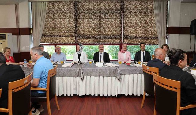 Atatürk Üniversitesi geleceğini ortak akılla şekillendiriyor