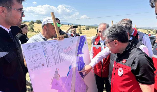 Bakan Yumaklı açıkladı: Uşak'ta 12 milyar TL'lik yatırımda yüzde 75'i kadın 2 bin 500 kişi istihdam edilecek
