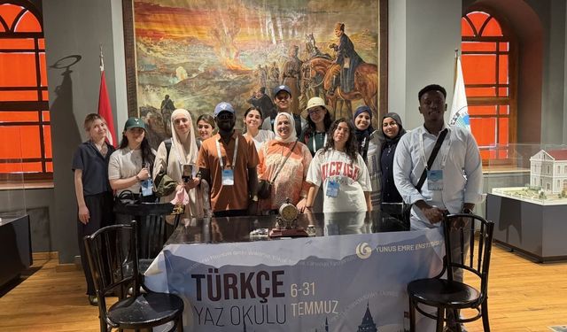 BARÜ'de 11 farklı ülkeden öğrenci 'Türkçe Yaz Okulu'nda bir araya geldi