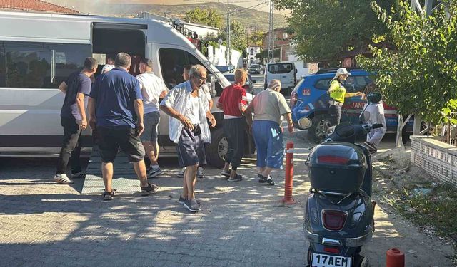 Çanakkale'deki orman yangınında yaşlı bakım merkezi tahliye edildi