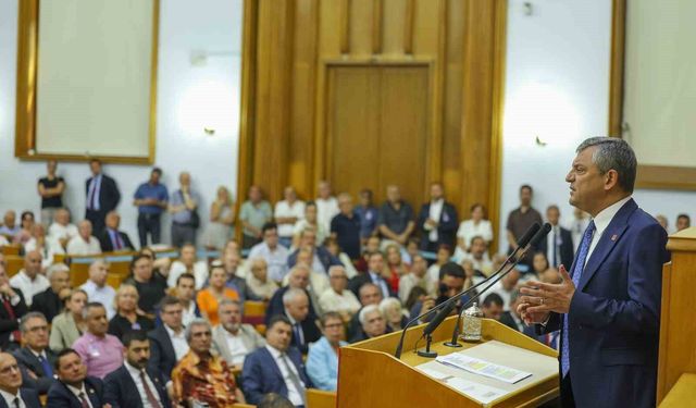 CHP Grup Başkanı Özel'den Kılıçdaroğlu'na seçim çağrısı: 'Yüzde 90'ın altında oy alırsam siyaseti bırakıyorum'