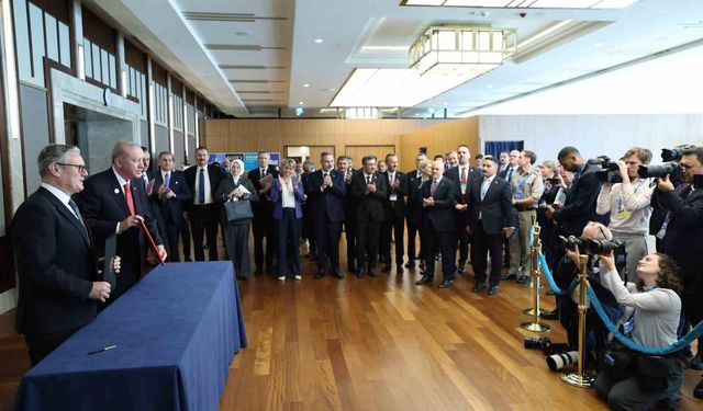 Cumhurbaşkanı Erdoğan, İngiltere Başbakanı Starmer ile bir araya geldi