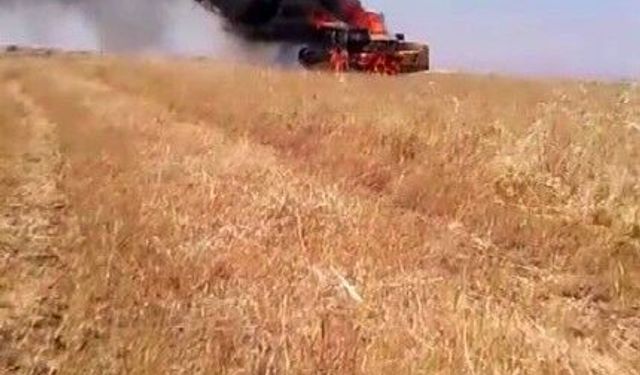 Diyarbakır'da biçerdöveri yanan Yozgatlı vatandaşa köylülerden destek: Biçerdöverin borcu için 800 bin lira topladılar