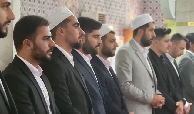 Ezanı en güzel okumak için yarıştılar